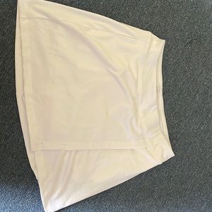 White tennis skirt brand new